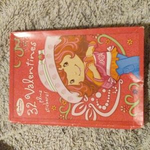 STRAWBERRY SHORTCAKE VALENTINE CARDS 32 CARDS